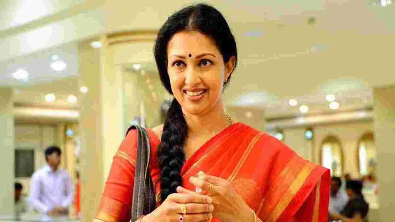 Gautami: నటి గౌతమికి అన్నాడీఎంకే ప్రచార పదవి