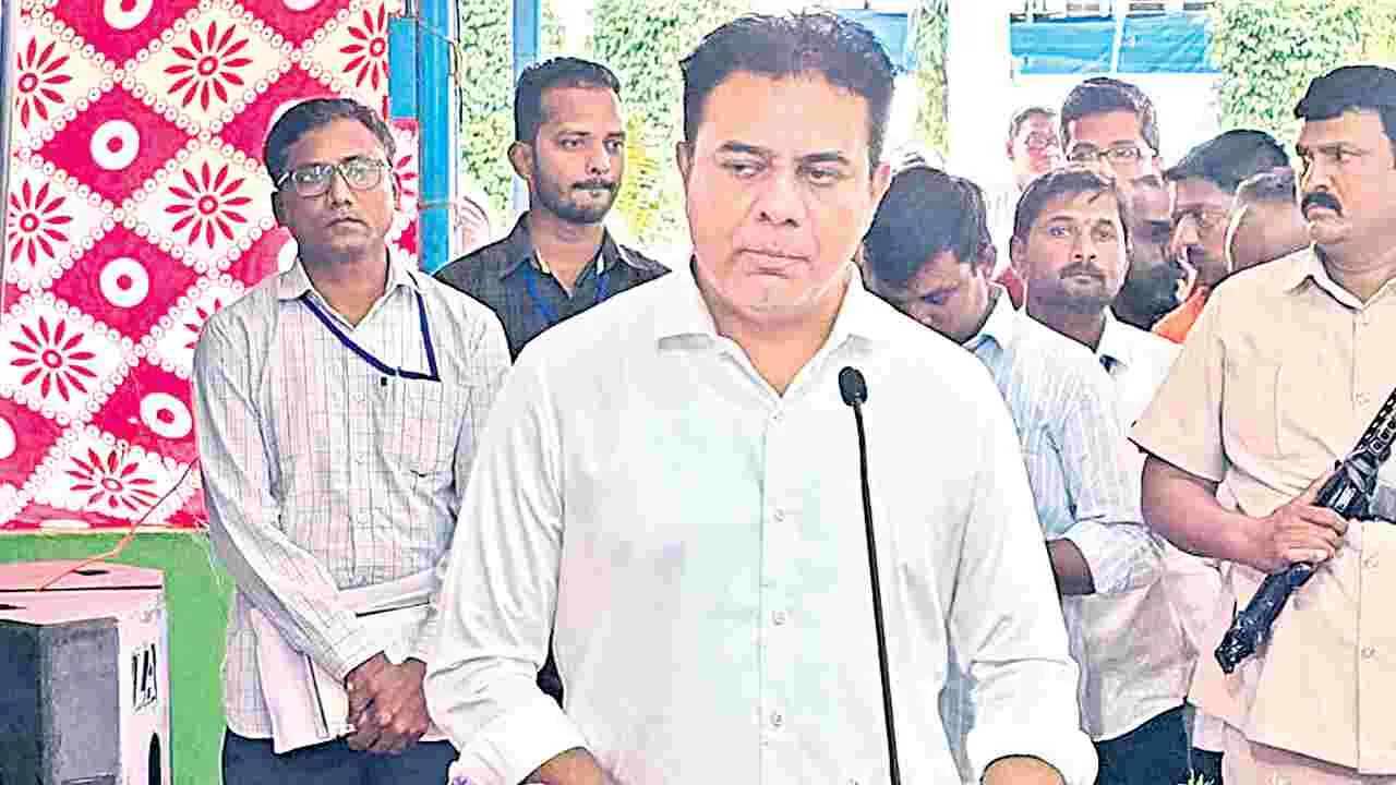 KTR: రాజకీయ వ్యభిచారులు 