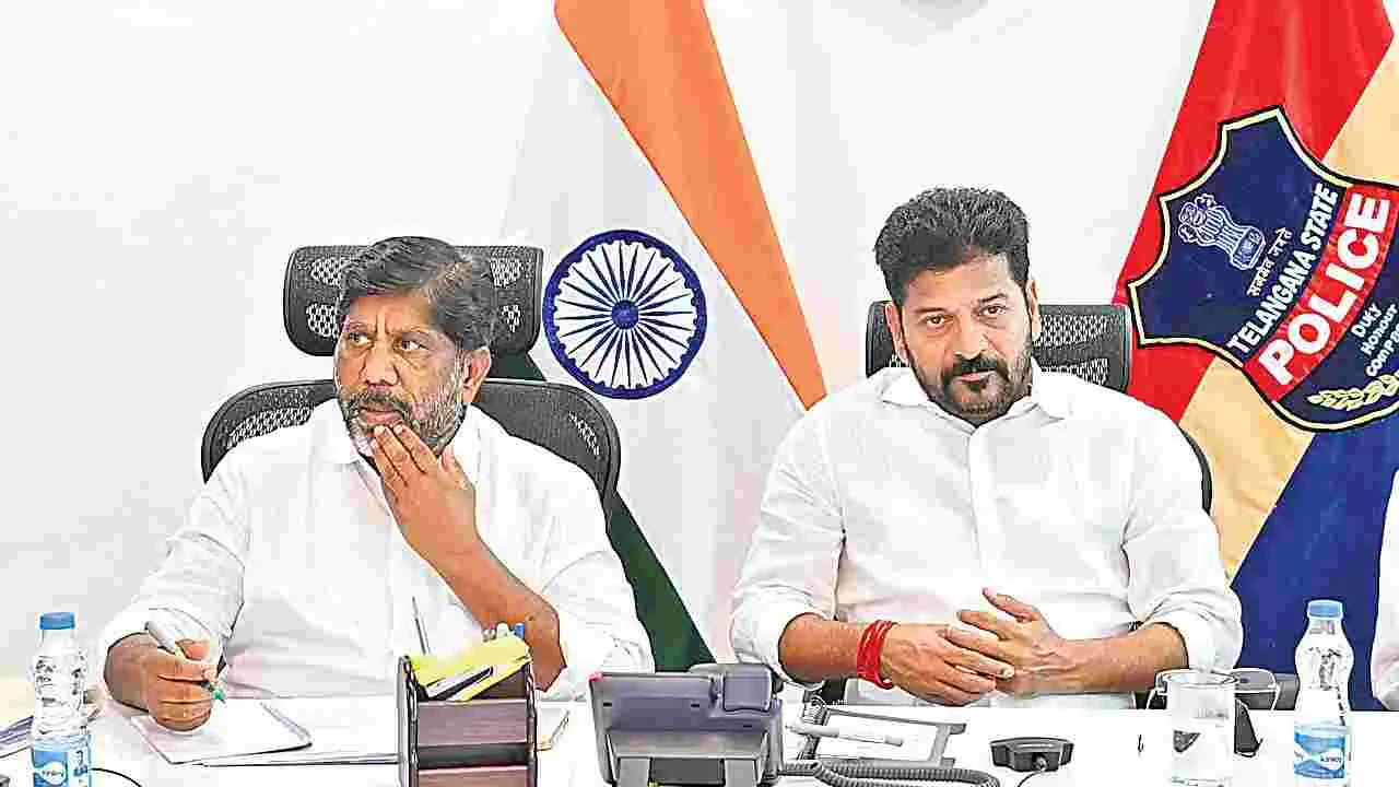 CM Revanth Reddy: ఉద్యోగులకు రెండు డీఏలు!