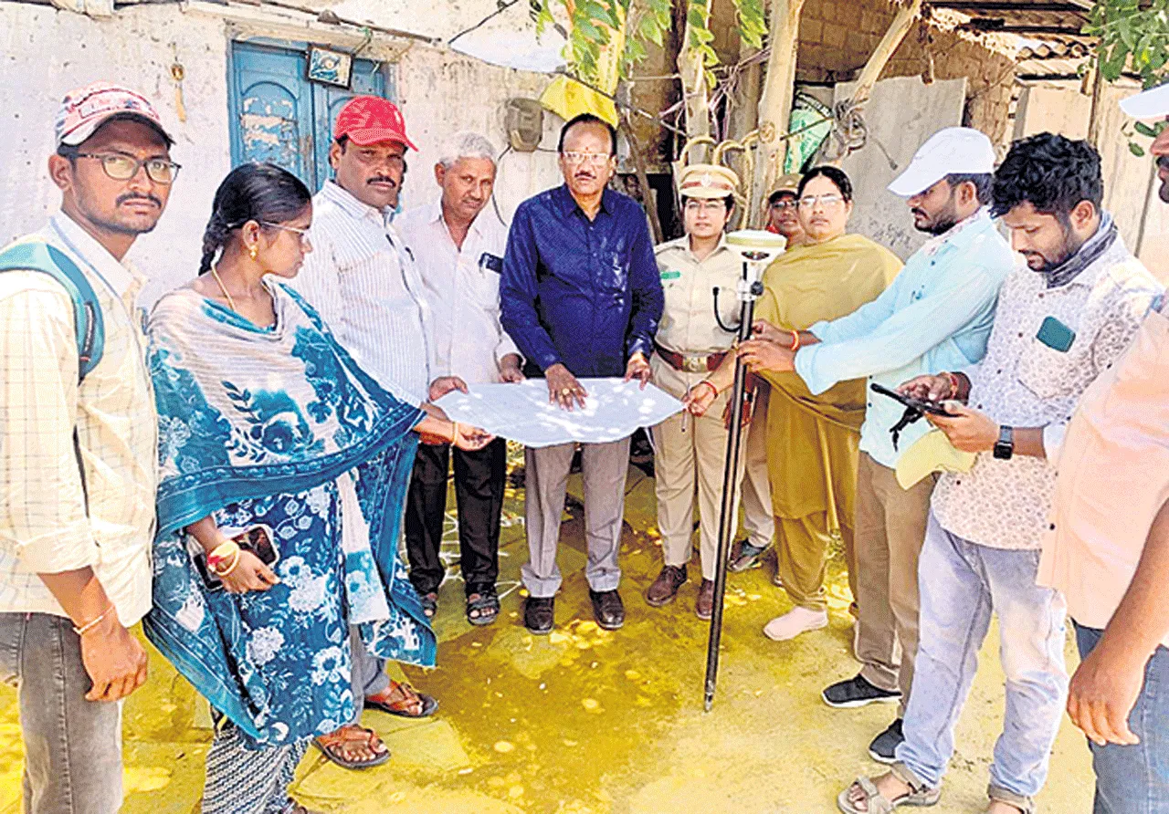 Forest lands are alien : అటవీ భూములు అన్యాక్రాంతం