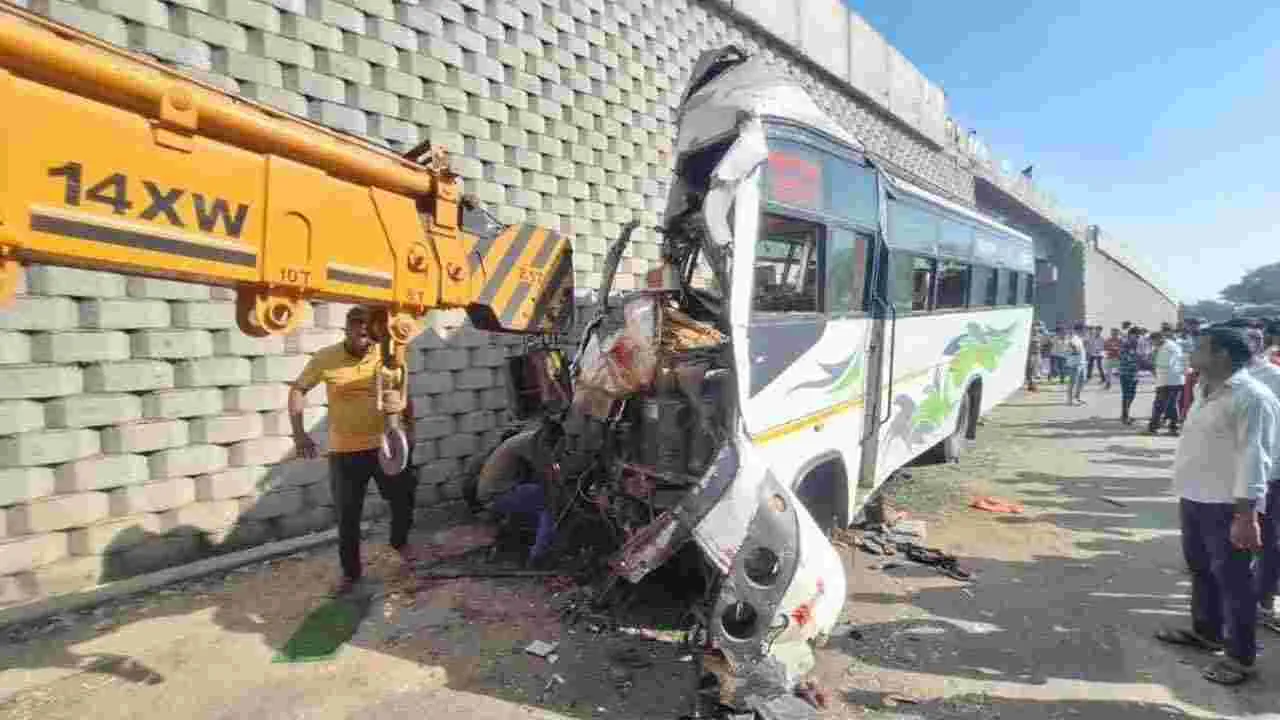 Sikar Bus Accident: కల్వర్ట్‌ను బస్సు ఢీకొని 12 మంది మృతి