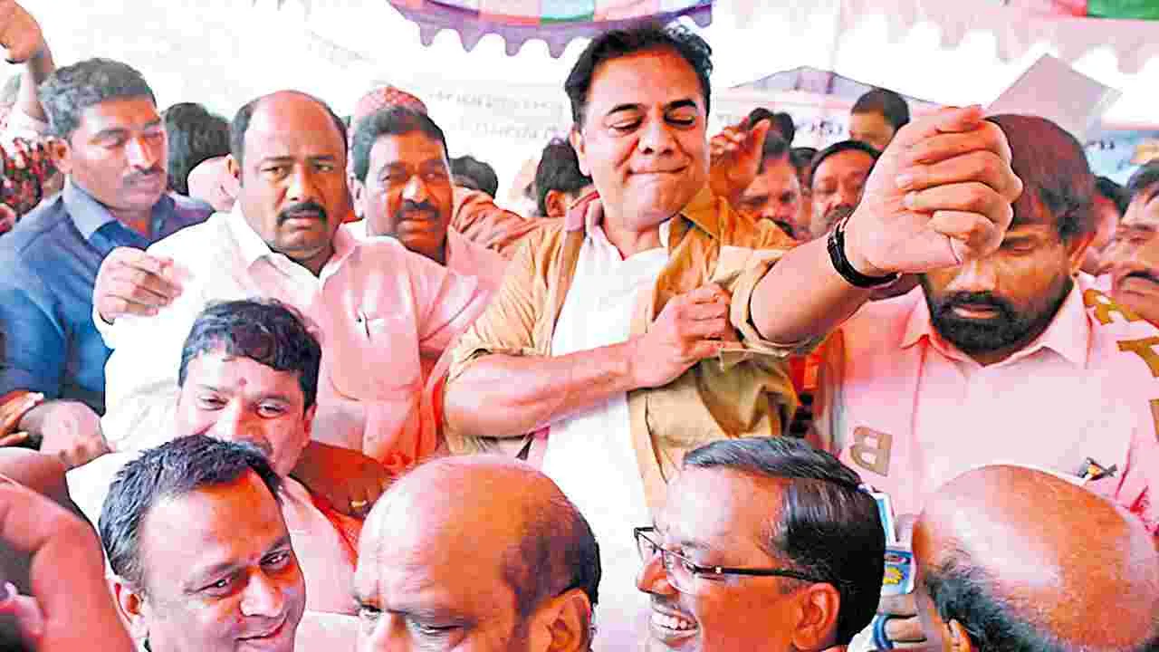 KTR: బిల్డర్లకు ఏడుపొక్కటే తక్కువ 