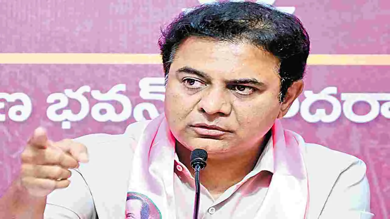 KTR: ఏడాదిలో వందేళ్ల విధ్వంసం!