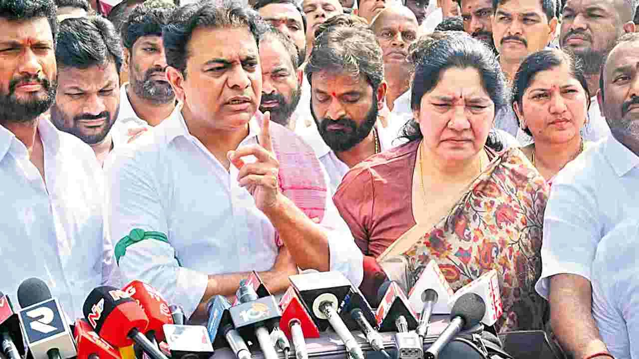 KTR: రేవంత్‌ ఓ రాబందు..