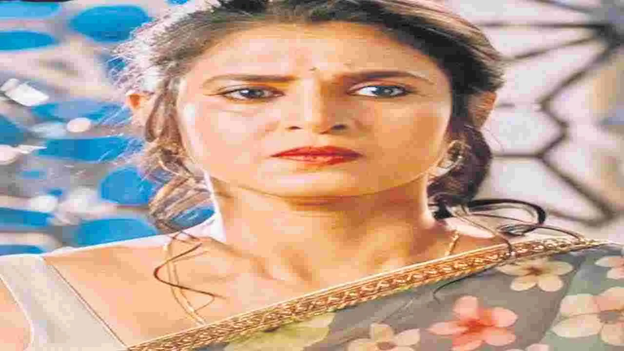 Kasturi Mathre అవి నీచమైన, అవమానకరమైన వ్యాఖ్యలు | Madras High Court film actress ...
