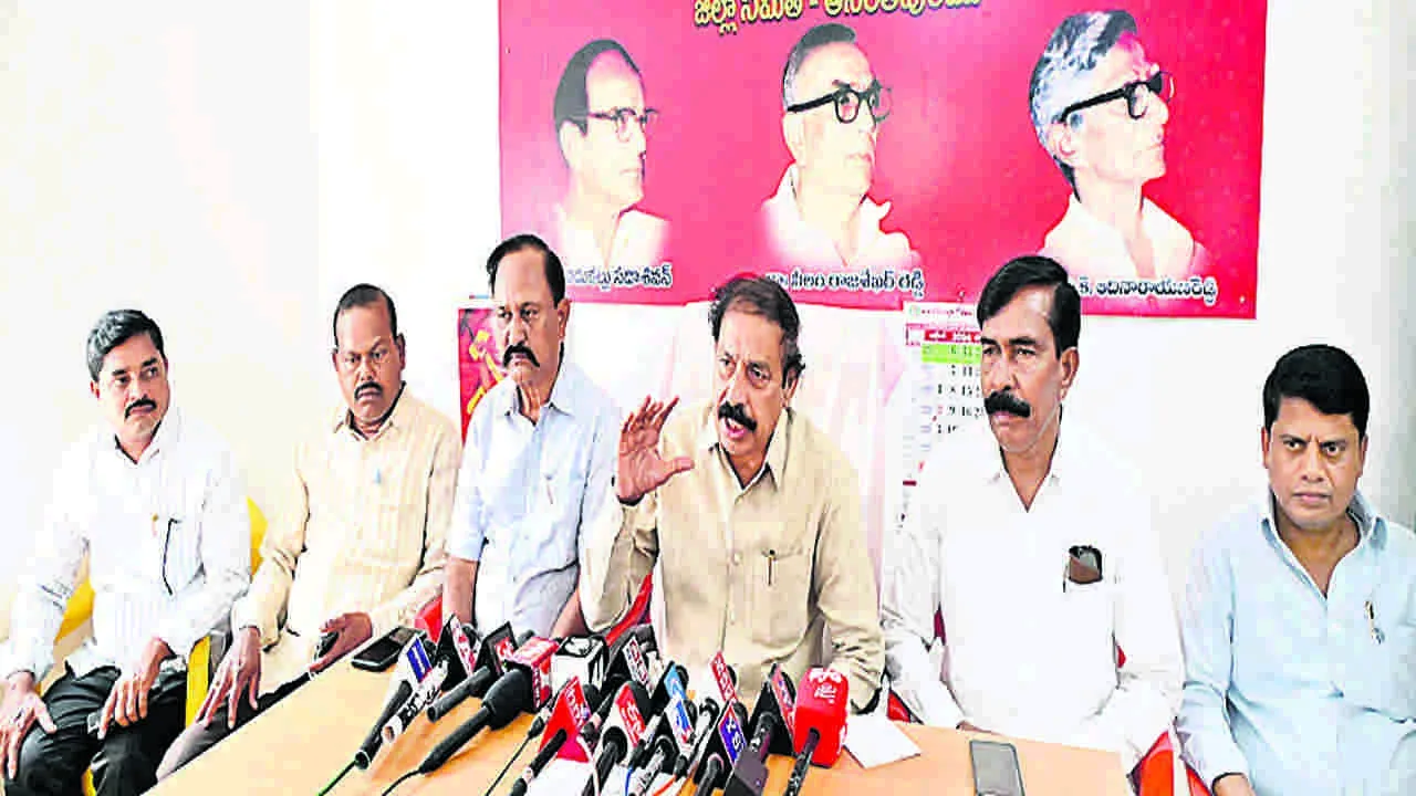 CPI RAMAKRISHNA: హంద్రీనీవాకు నిధులు కేటాయించాలి