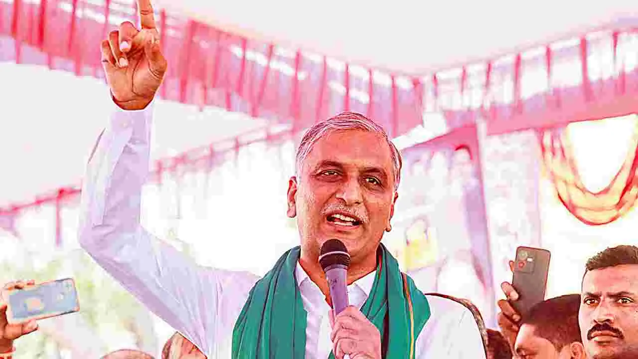 Harish Rao: మూసీ కంపు కంటే రేవంత్‌  నోటి కంపే ఎక్కువ 