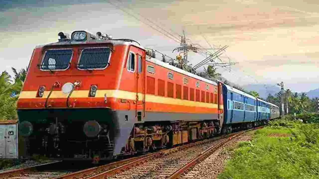 Indian Railways: రైల్వే ప్రయాణీకులకు గుడ్‌న్యూస్.. డిసెంబర్ చివరికి..