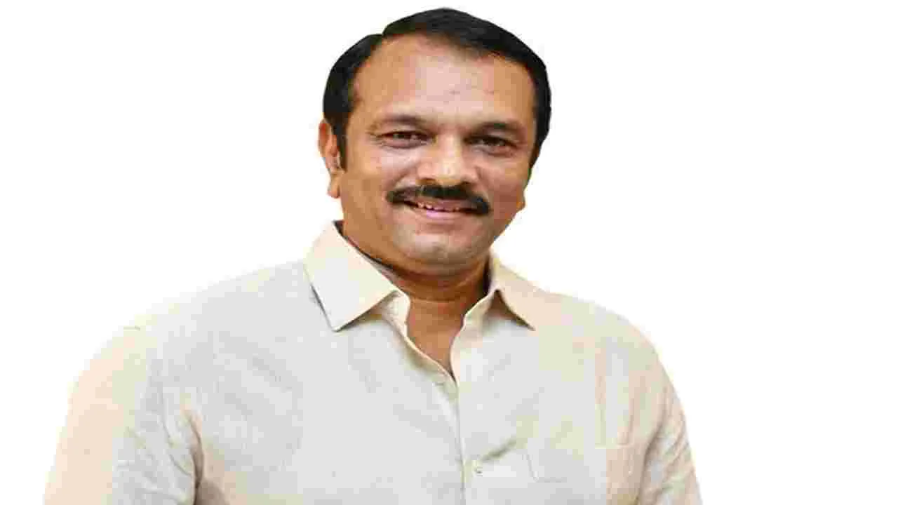  MLA: డబ్బులకు పోస్టింగ్‌లు ఇప్పించుడే ఆయన పని..