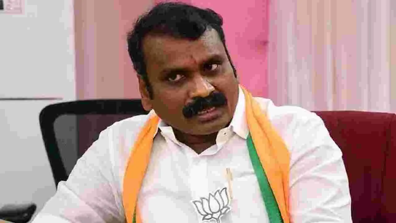 Union Minister: హీరో విజయ్‌కు సిద్ధాంతాలపై స్పష్టత లేదు