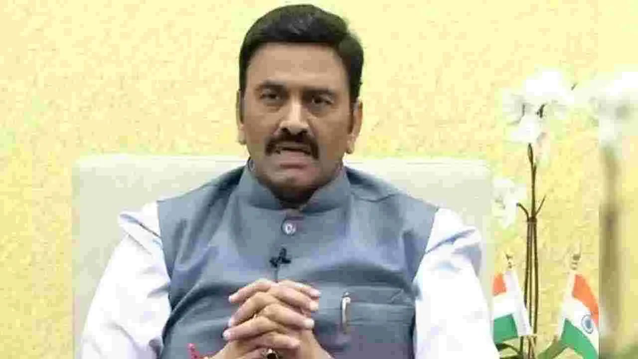 ఎస్సీ, ఎస్టీ అట్రాసిటీ కేసుల దుర్వినియోగంపై రఘురామ ఫైర్
