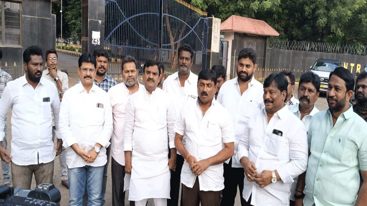 రాష్ట్రంలో దుర్మార్గపు పాలన : వైసీపీ