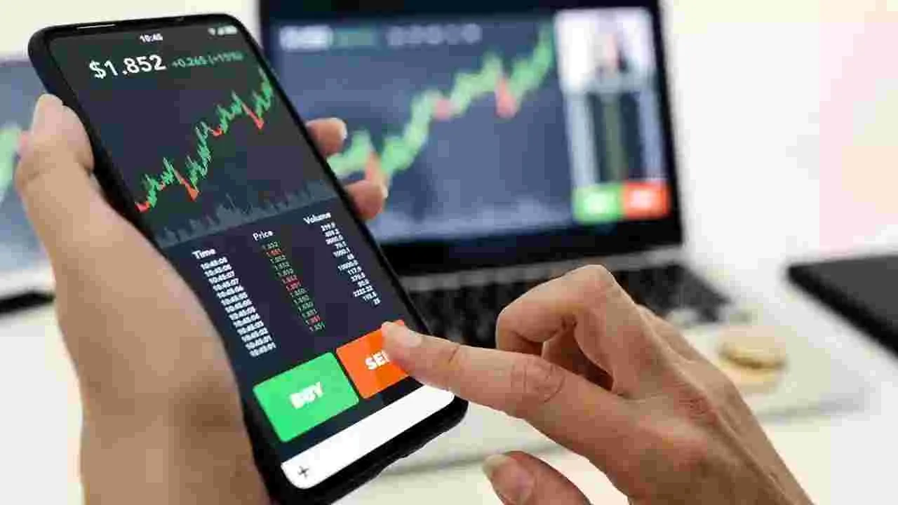 Online Trading: ఆన్‌లైన్‌ ట్రేడింగ్‌ పేరుతో రూ.8.14 కోట్ల మోసం