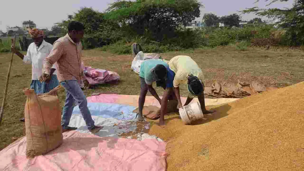 జిల్లాలో వర్షాలు..