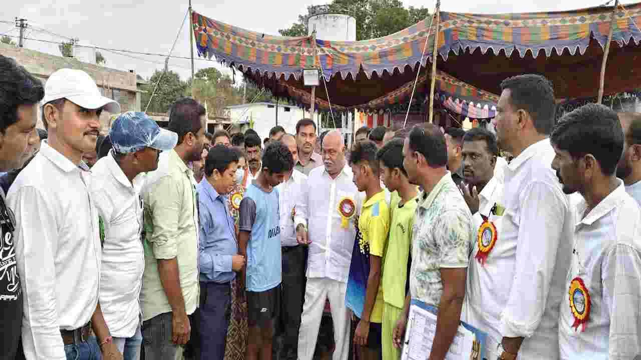 క్రీడలతో శారీరక, మానసిక వికాసం