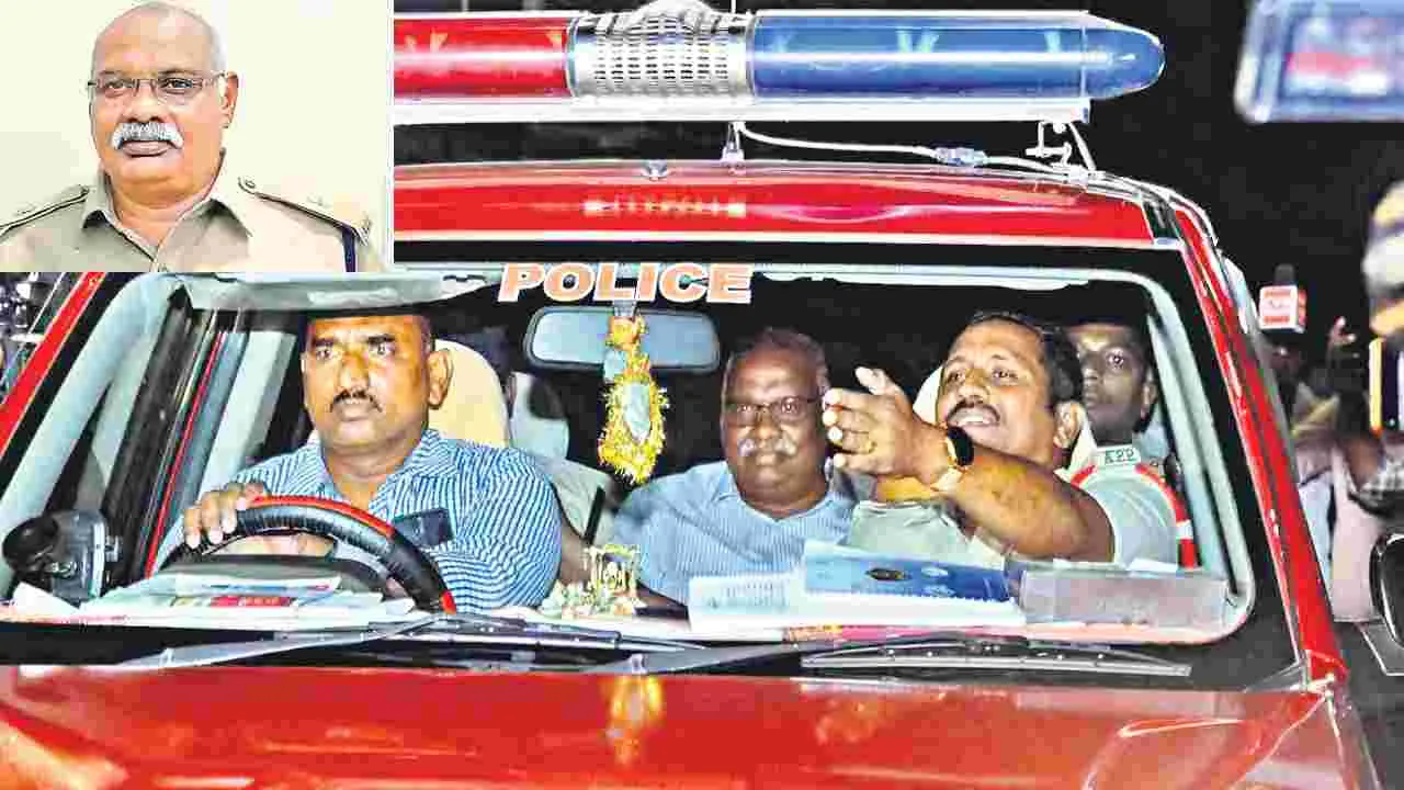 AP Police : విజయ్‌పాల్‌ అరెస్టు