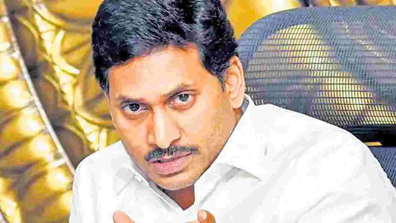 Jagan's Regime: అరకొర వసతులు అద్దె భవనాలు