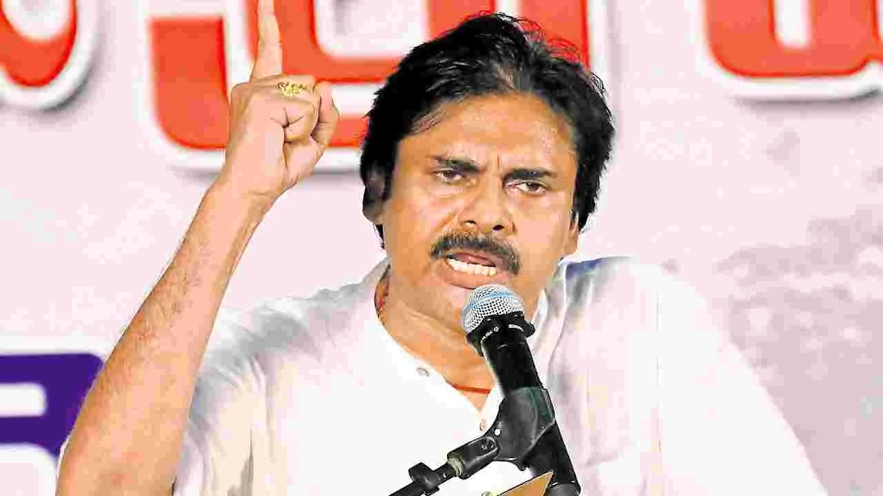 Pawan Kalyan : మహారాష్ట్ర ప్రగతి పథాన్ని ఎన్నుకుంది