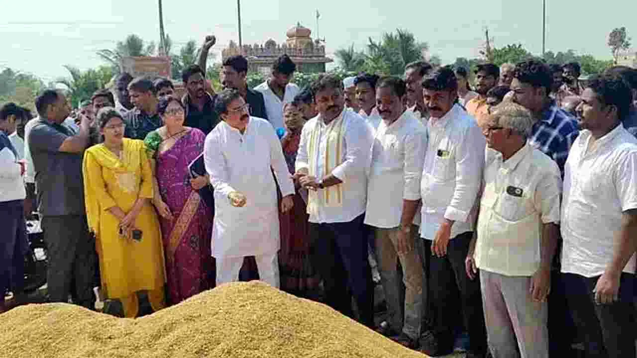 Minister N. Manohar : ధాన్యం కొనుగోళ్లు ముమ్మరం