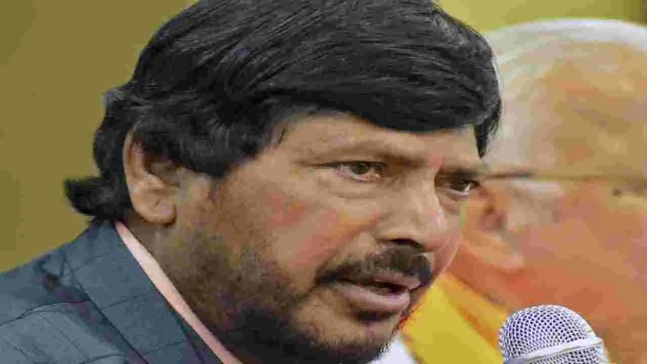 Ramdas Athawale: షిండే హ్యాపీగా లేరు.. కేంద్ర మంత్రి వెల్లడి