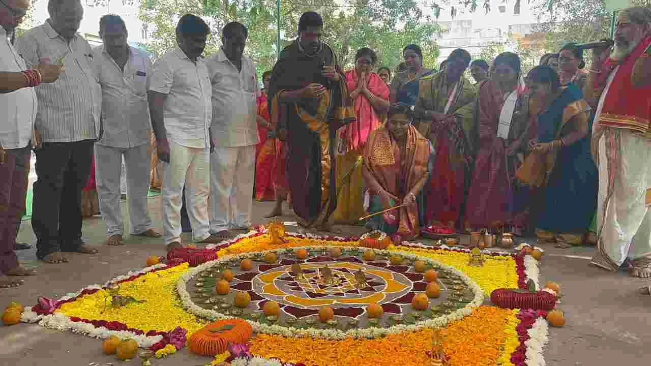 11 నుంచి మావుళ్లమ్మ దర్శనం నిలిపివేత