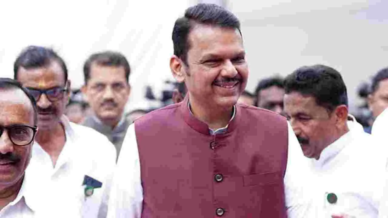 Maharashtra: విశ్వాస పరీక్షలో నెగ్గిన ఫడ్నవిస్ సర్కార్