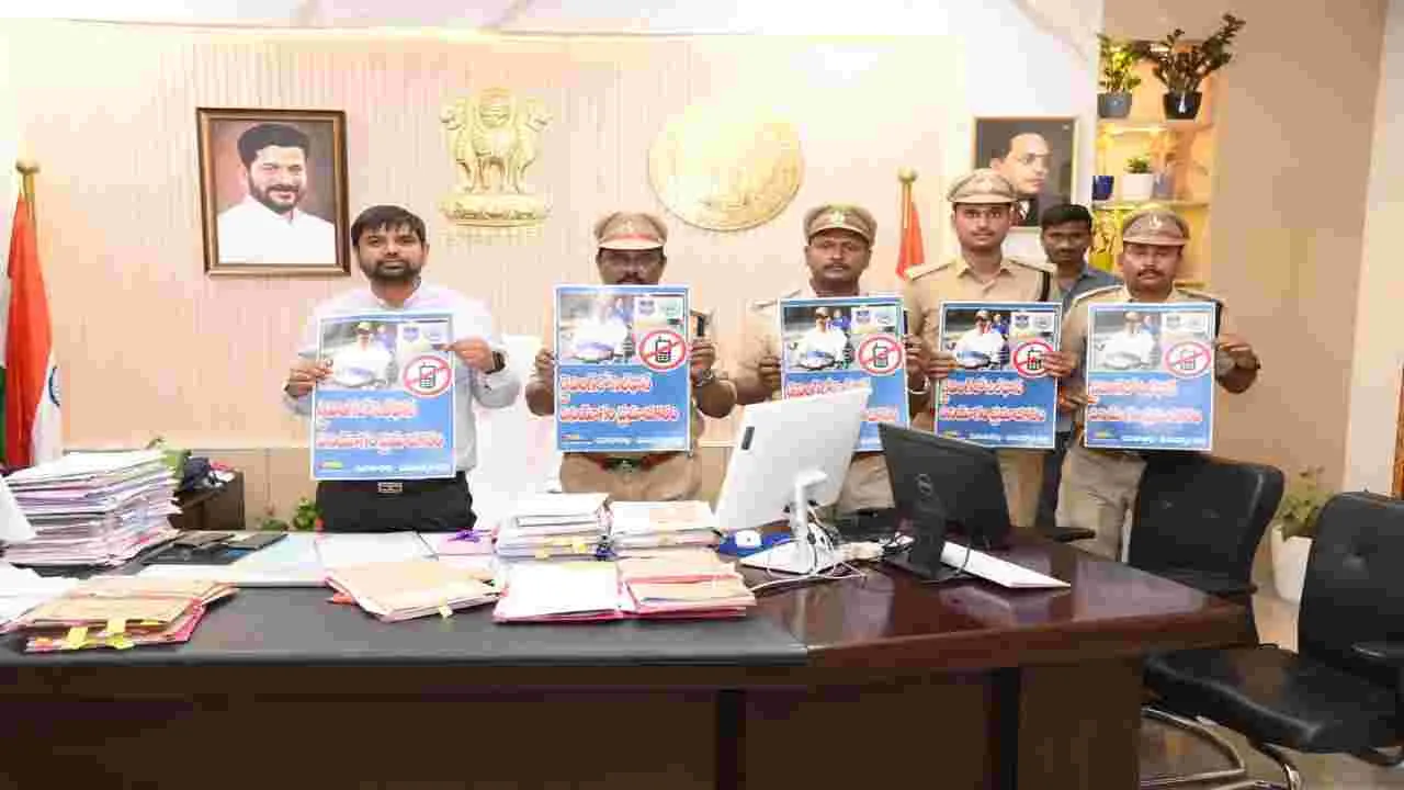 రోడ్డు భద్రత నియమాలు పాటించాలి 