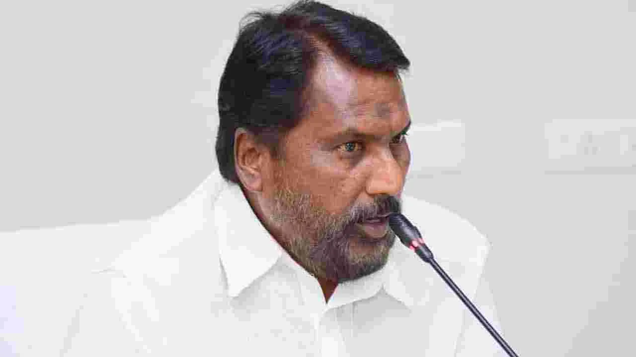 రైతుల్ని రెచ్చగొడుతున్న కేటీఆర్: అడ్లూరి లక్ష్మణ్