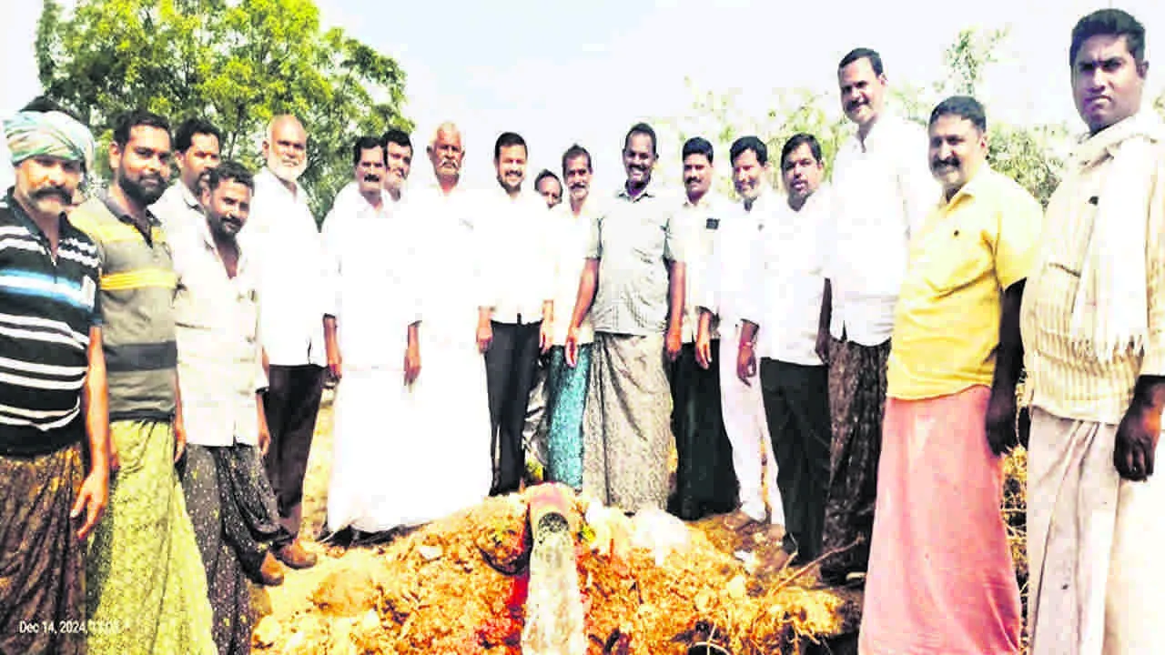 WATER RELASE: సింగప్పకుంటకు నీటి విడుదల