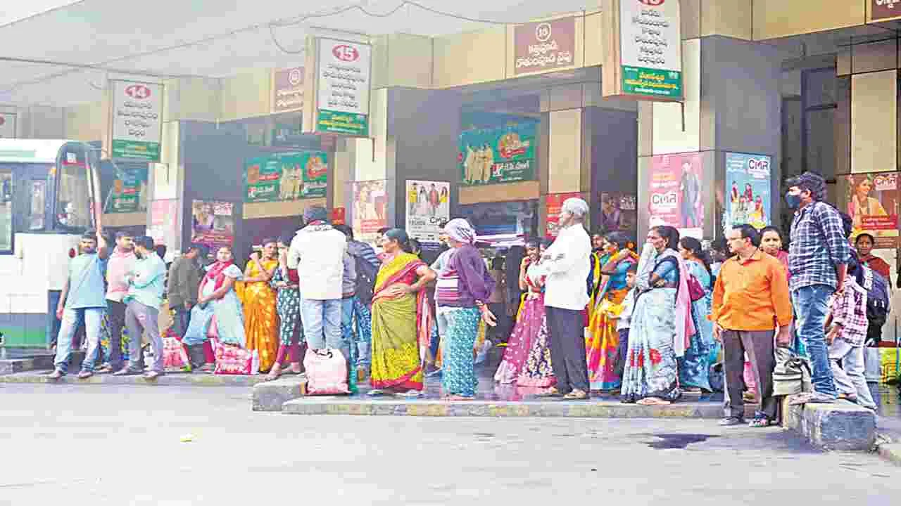 వెళ్లొస్తాం..మళ్లొస్తాం!