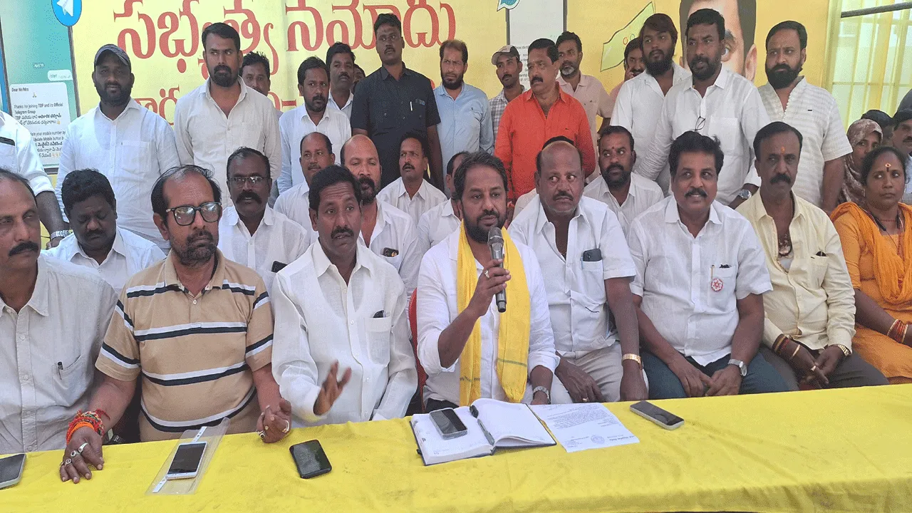 సమస్యల పరిష్కారానికి వార్డు, గ్రామాల్లో సభలు