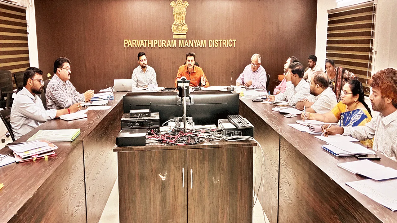 జన్మాన్ పనుల వివరాలను అప్లోడ్ చేయాలి