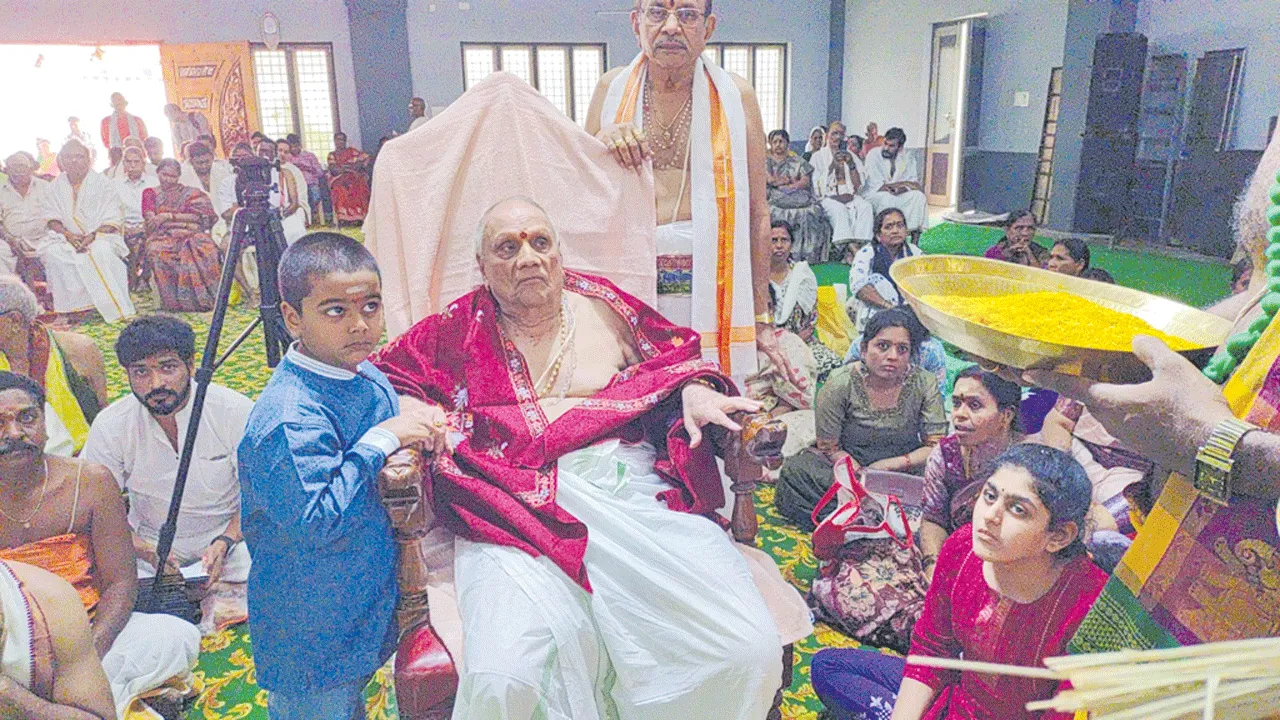 గాడ్ 89వ జన్మదిన వేడుకలు ప్రారంభం