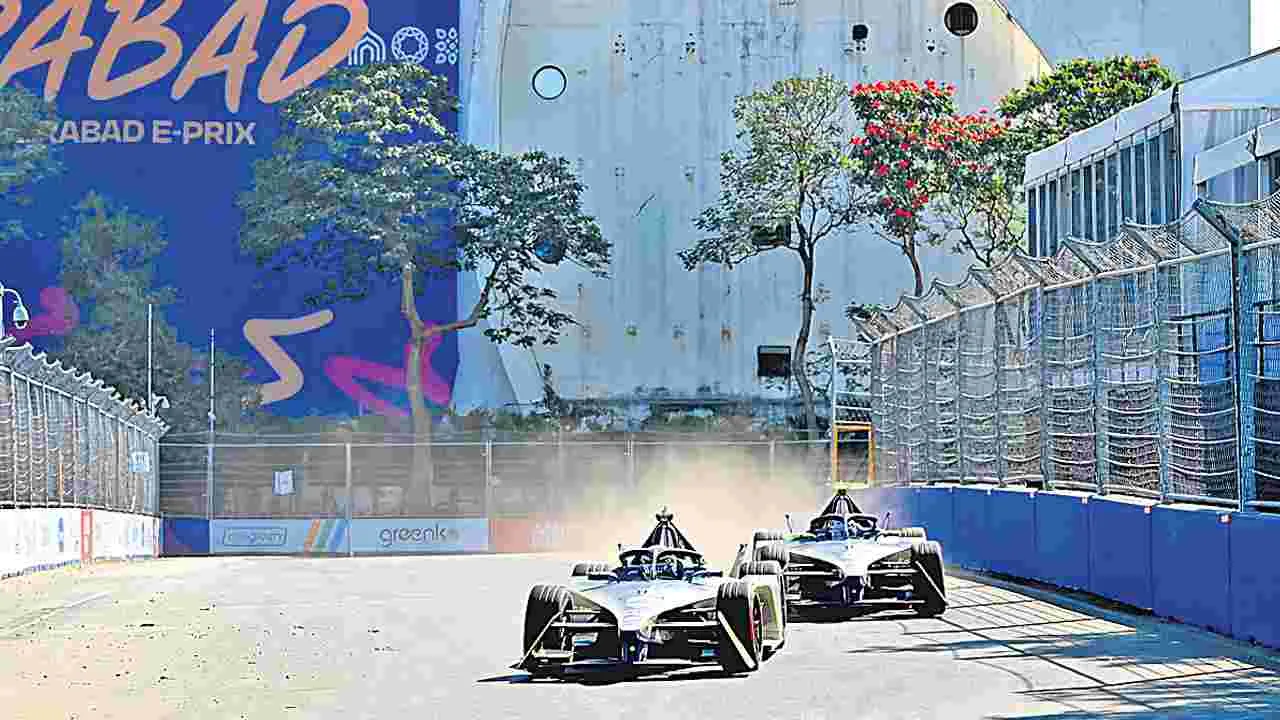 Formula E Race: ఇదేం ఫార్ములా?