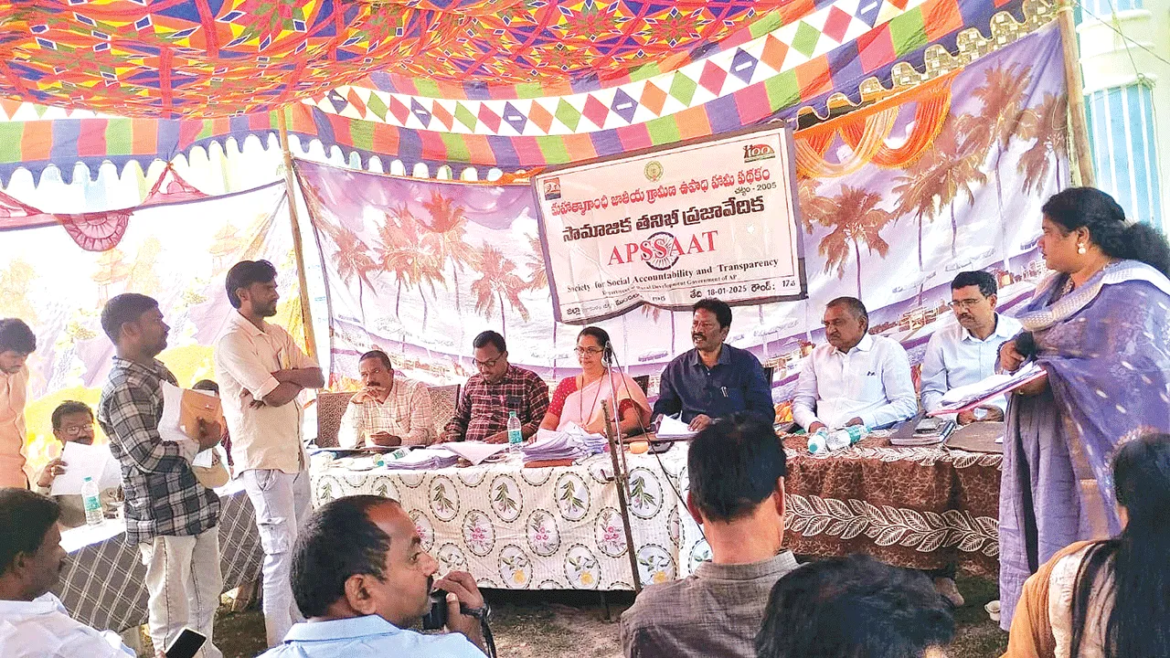 మస్తర్లు కచ్చితంగా వేయాలి : పీడీ