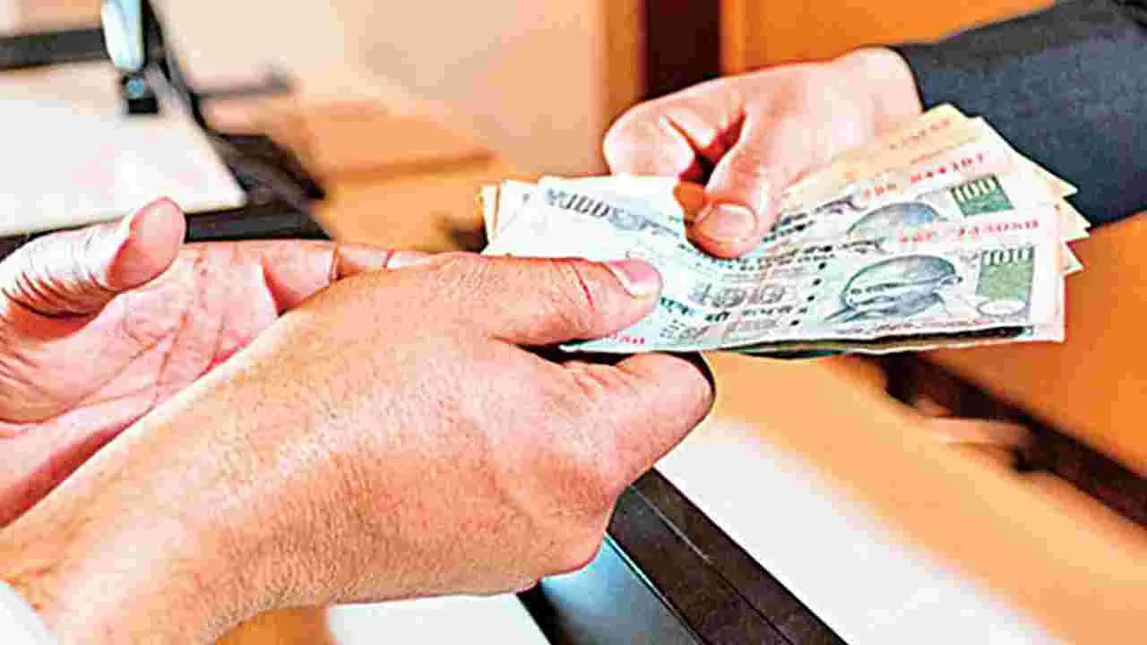 అర్చకులకు పింఛన్ సదుపాయం కల్పించండి