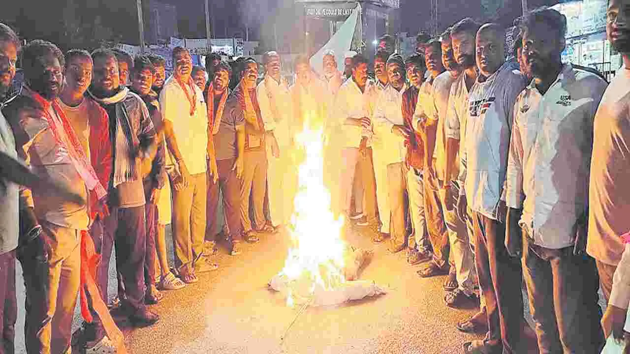 కేటీఆర్‌పై అక్రమ కేసును ఖండిస్తున్నాం