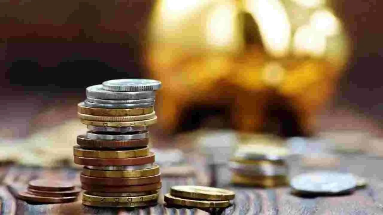 Viral: చైనాలో ఇలాక్కూడా జరుగుతుందా? ఉద్యోగి లాటరీ గెలిచాడని తెలిసిన సంస్థ యాజమాన్యం..