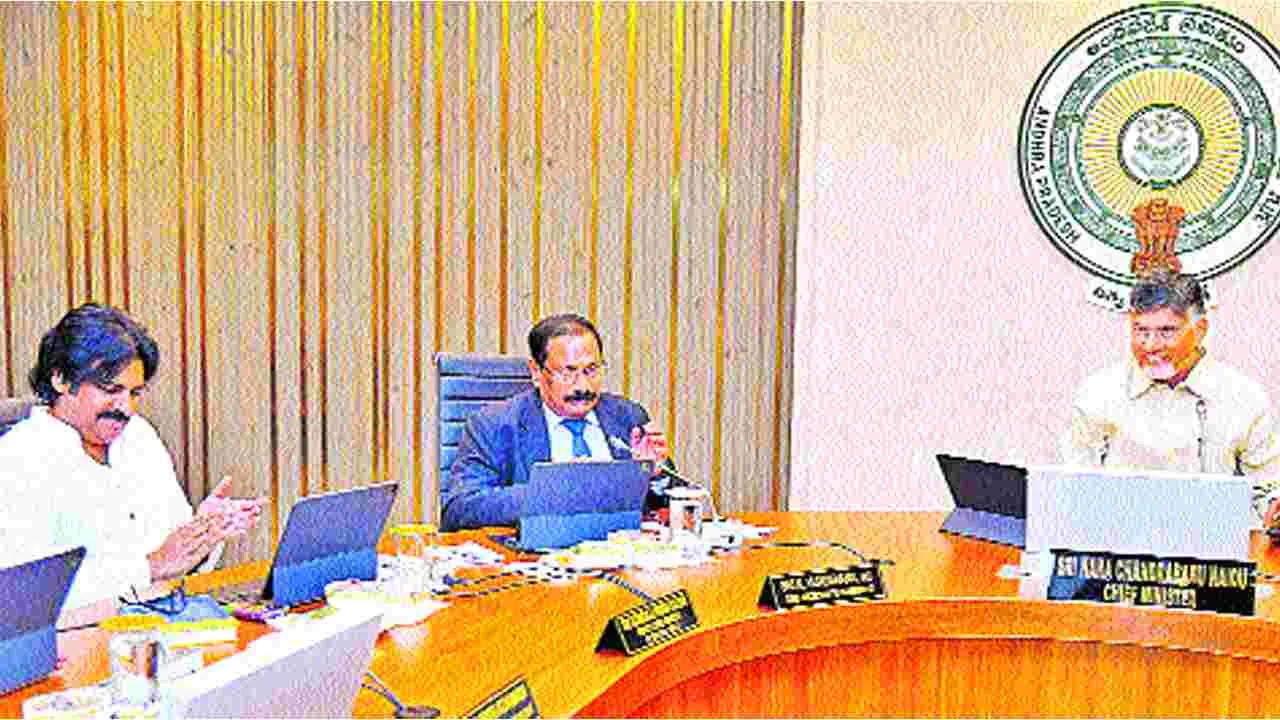 School Reopening: తల్లికే తొలి వందనం!