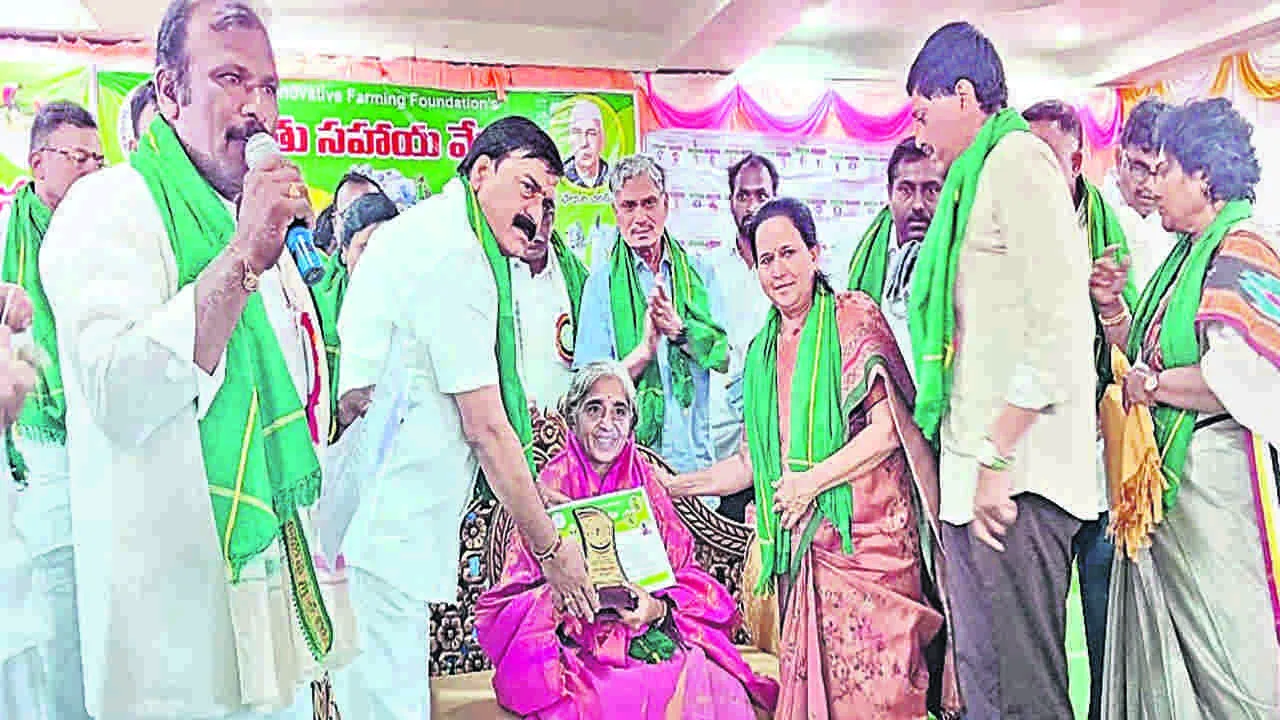 MP AMBIKA: గ్రామాలే దేశానికి పట్టుకొమ్మలు 