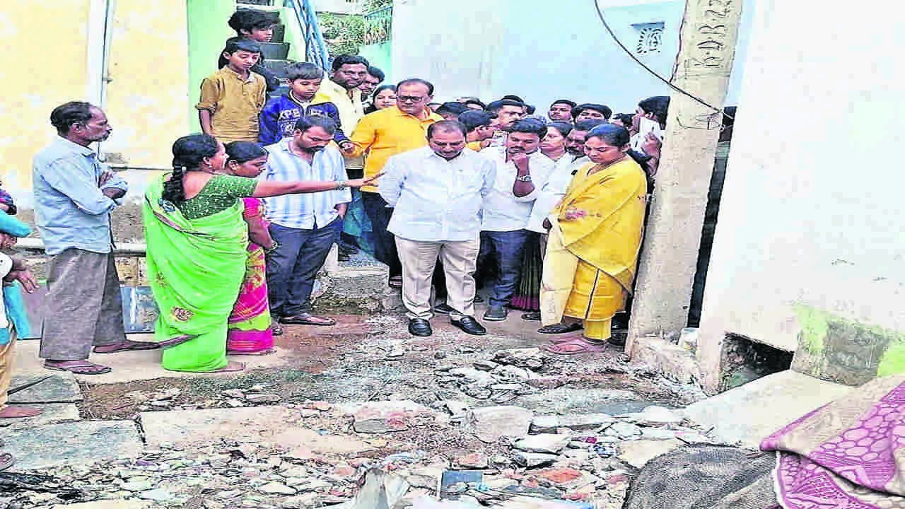 MLA : శివారు కాలనీలపై ఐదేళ్ల నిర్లక్ష్యం