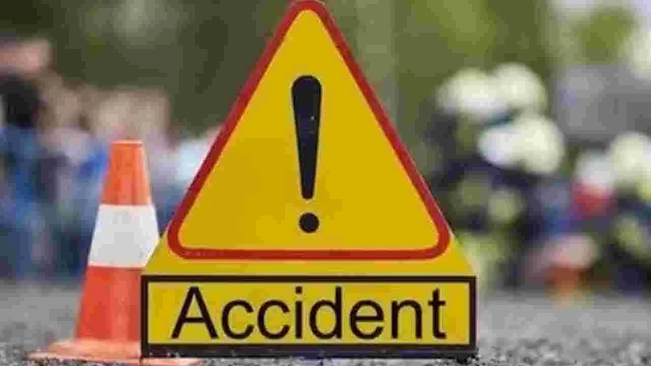 Road Accident: సంగారెడ్డి జిల్లాలో రోడ్డు ప్రమాదం.. నలుగురి మృతి