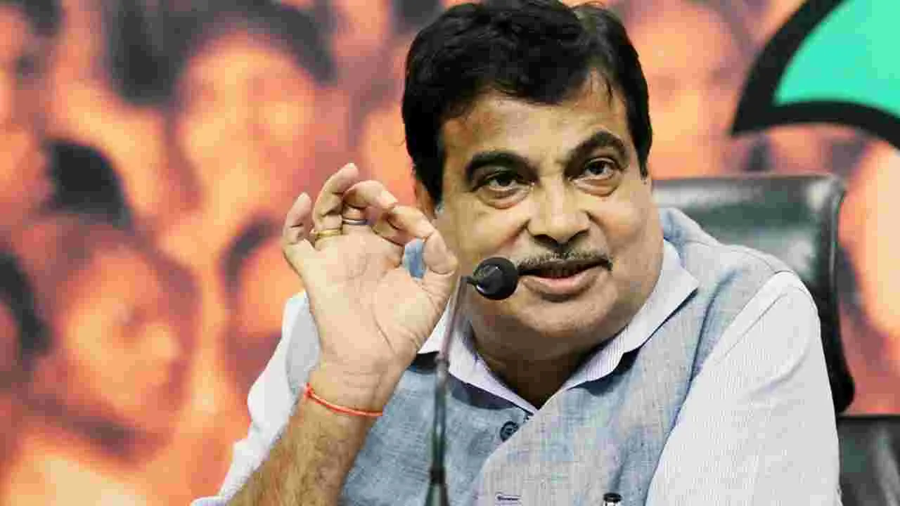 Nitin Gadkari: ట్రిపుల్‌ ఆర్‌ అలైన్‌మెంట్‌పై పునరాలోచన చేస్తాం