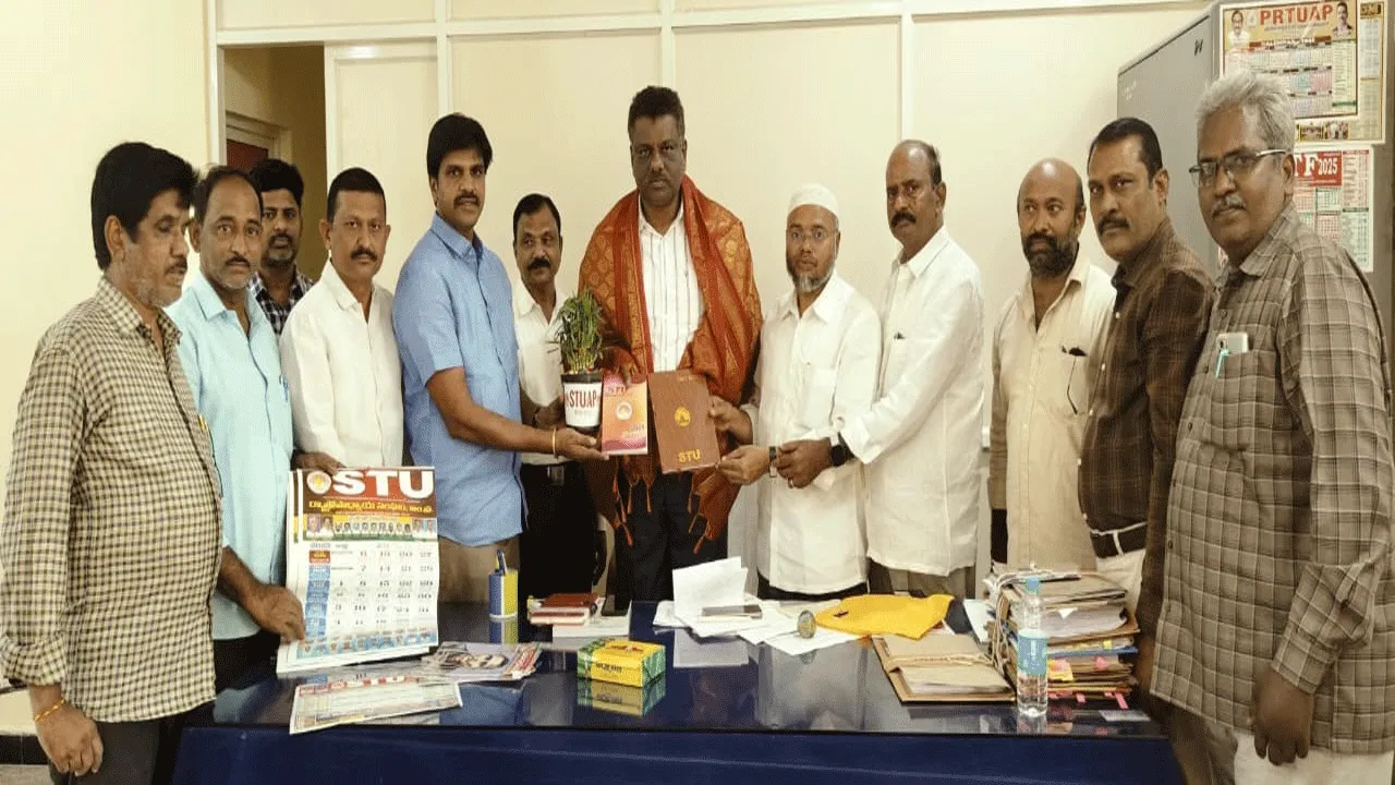 సమస్యలు ఉత్పన్నం కాకుండా చూడాలి: ఎస్టీయూ