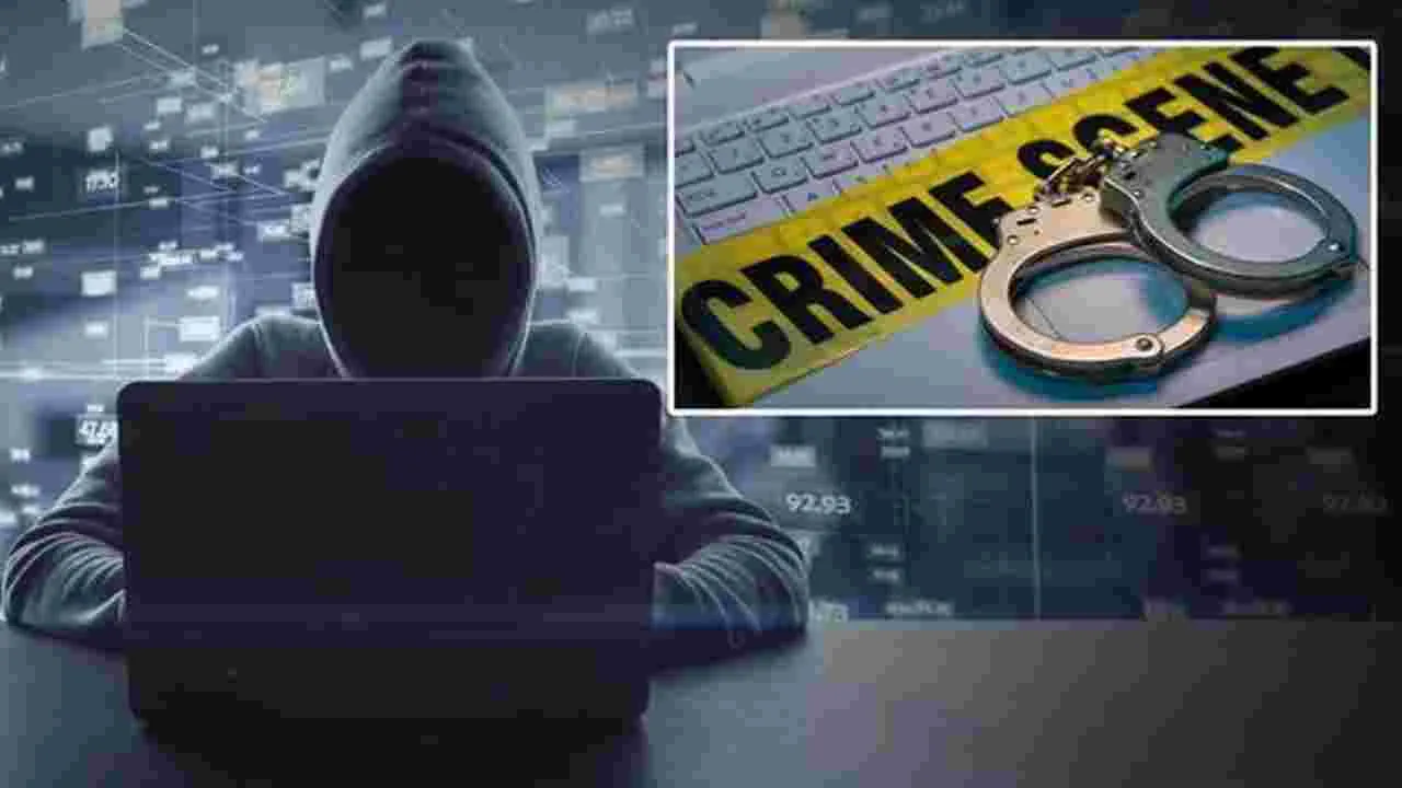 Cyber Crime: సైబర్‌క్రైమ్‌ కింగ్‌పిన్‌ కోసం.. ఢిల్లీ పోలీసుల వేట.. హైదరాబాద్‌లో అరెస్టు