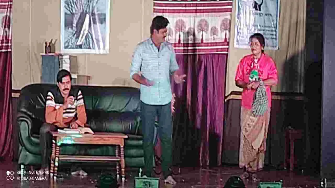 నాటక పోటీలు ప్రారంభం