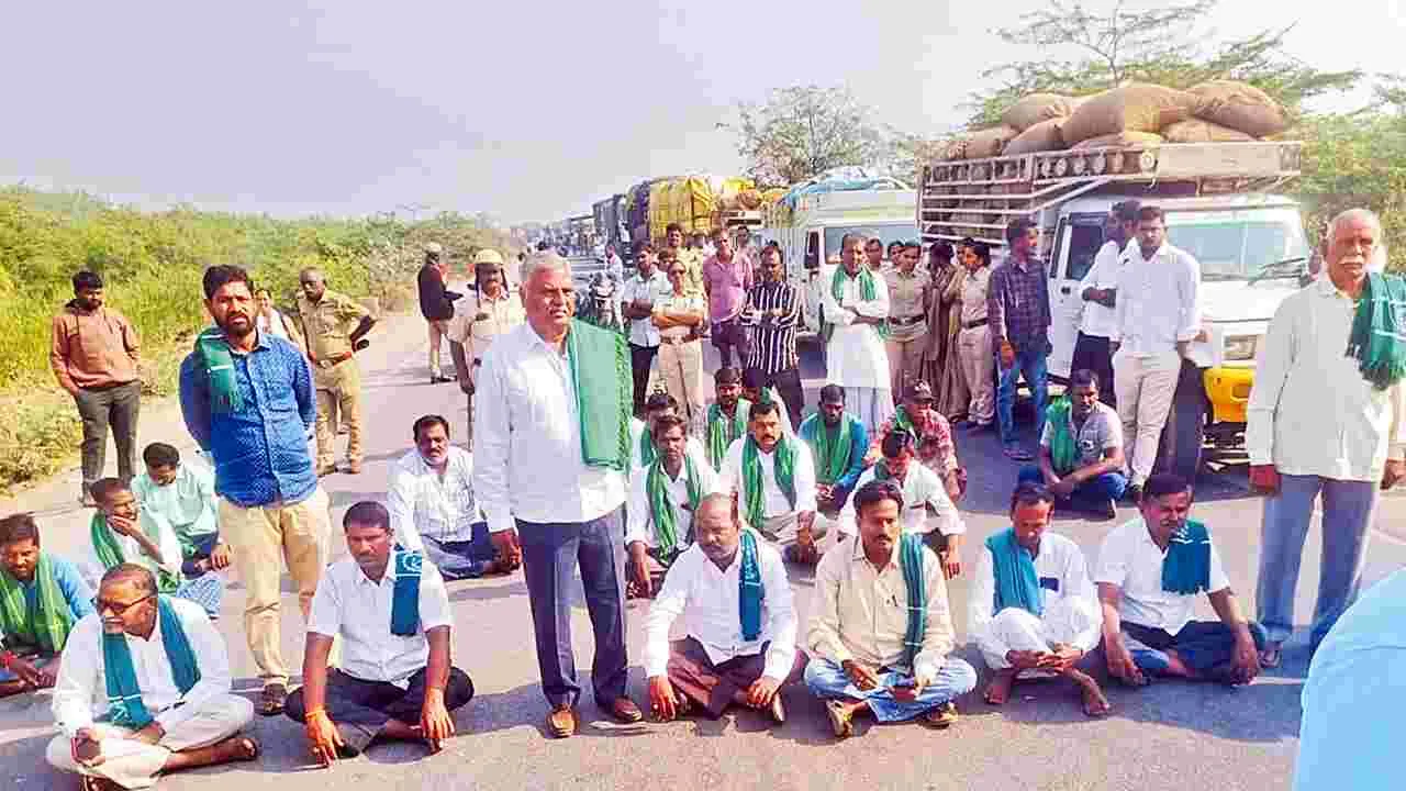 సరిహద్దుల్లో చెక్‌పోస్టులు.. ధాన్యం రవాణాపై పంచాయితీ!