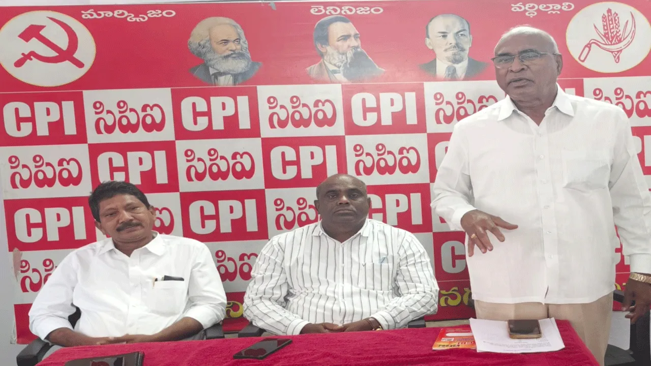 పార్టీకి ప్రజాసంఘాలే పట్టుకొమ్మలు