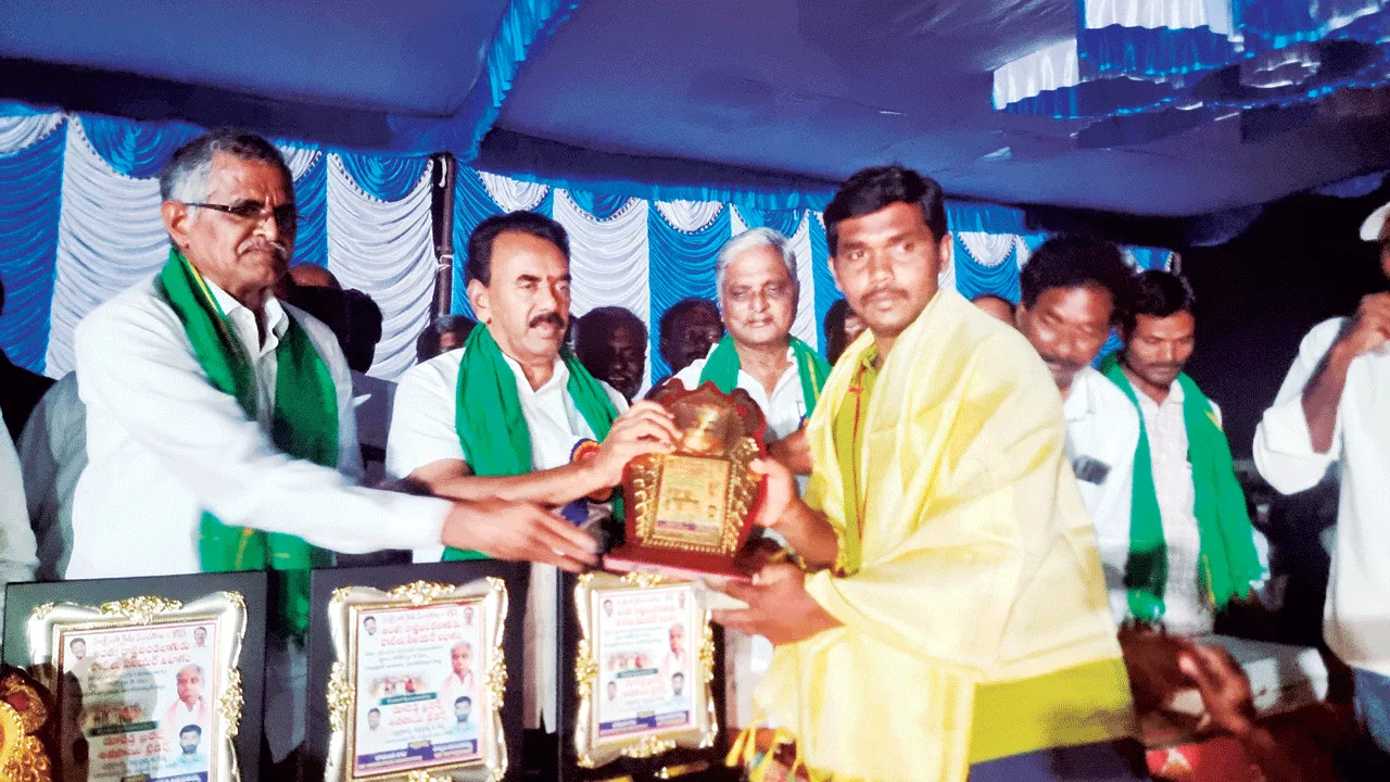 రైతు సంబురాలు నిర్వహించడం సంతోషం