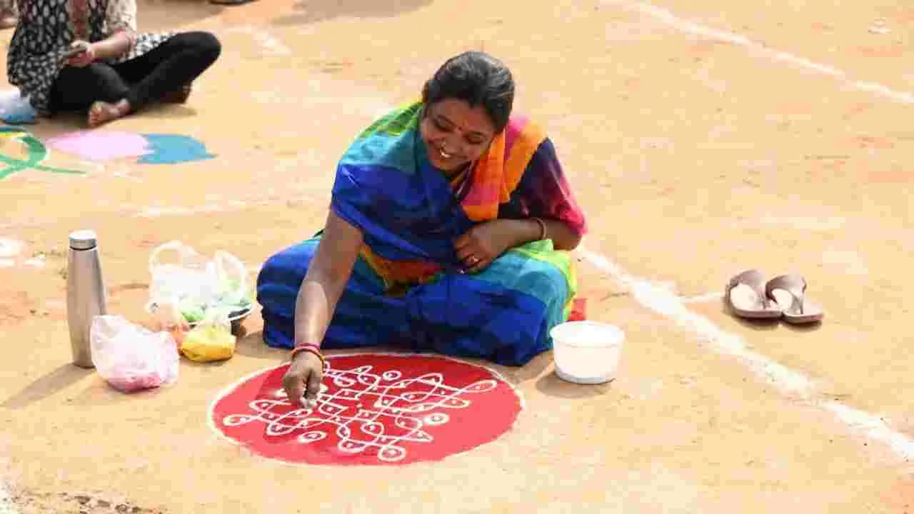 ఏబీఎన్ ఆంధ్రజ్యోతి ముత్యాల ముగ్గులు పోటీలు..